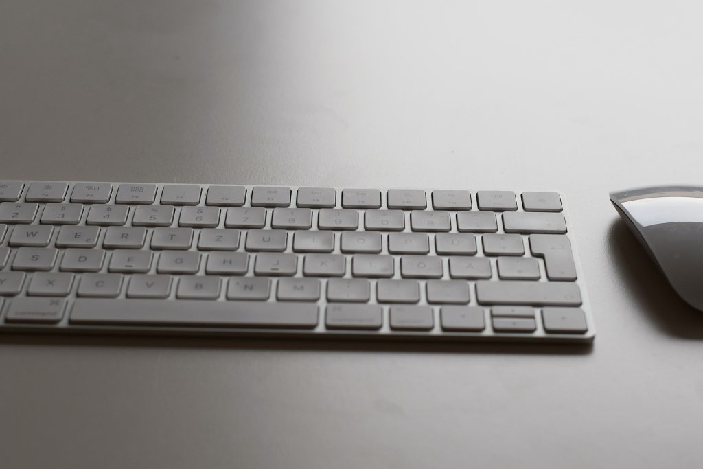 Como escolher as melhores palavras-chave: teclado e mouse