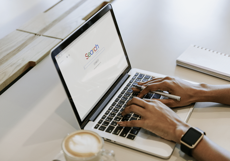 SXO: o que é Search Experience Optimization e como ele se relaciona com SEO, GEO e as outras siglas da busca